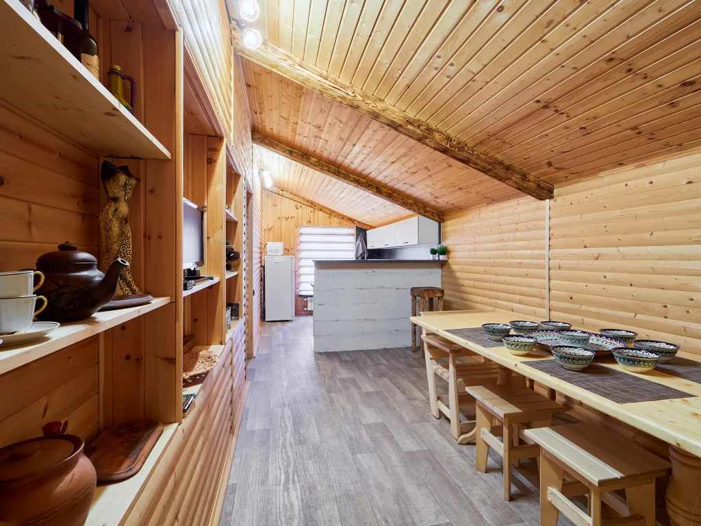 Домик с сауной и беседкой