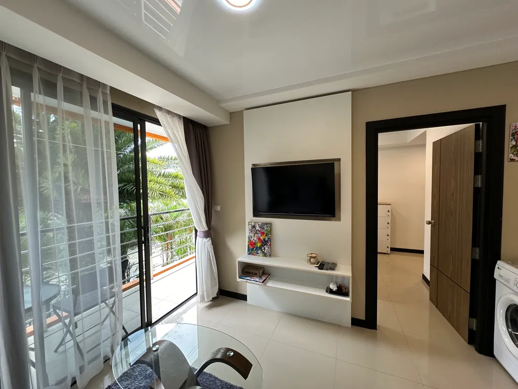 Уютная 1-спальная квартира на 3м этаже, море 750 метров