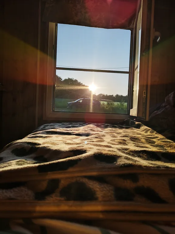 Уютный модульный домик в горах