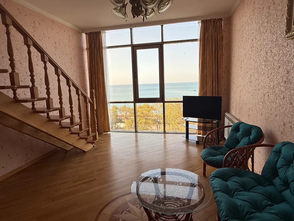 Квартира Двухэтажная квартира с панорамным видом на море — Лазаревское