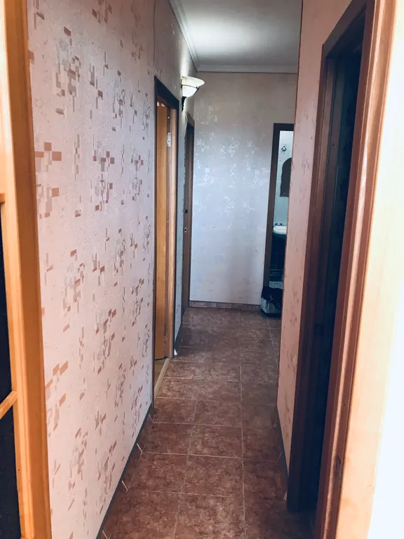 Солнечная квартира в центре города с видом на море