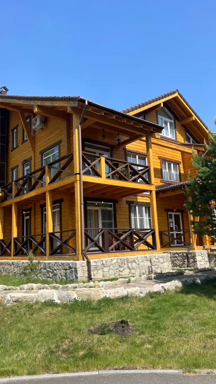 2-этажный апартамент на ГЛК Солнечная Долина