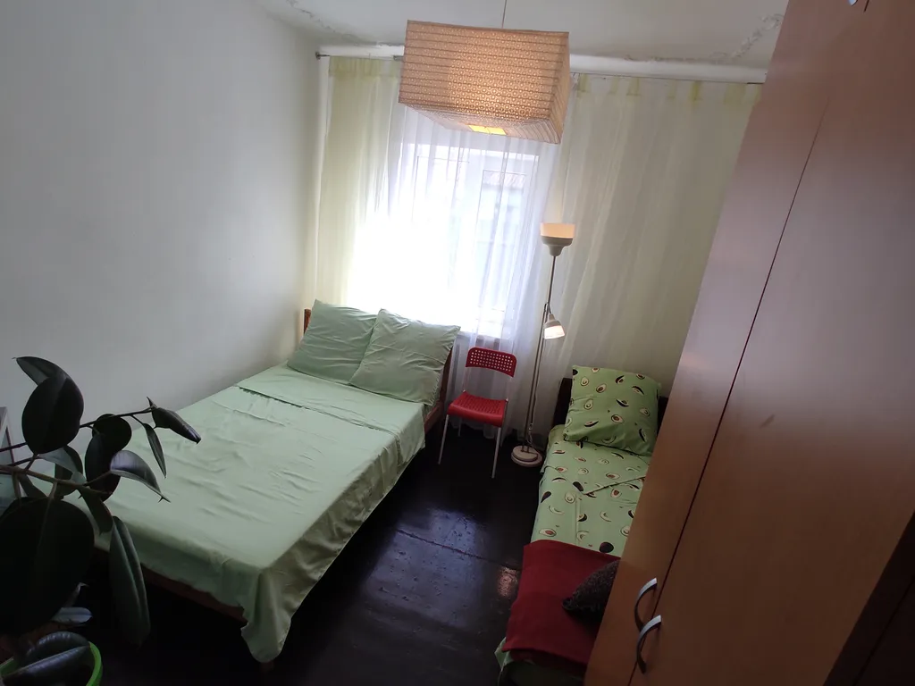 Коттедж Коттедж Двухкомнатные апартаменты с большой террасой — Камышеватская