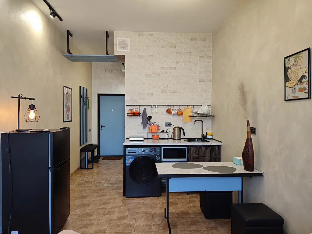 Уютная студия лофт, с очень красивым видом на горы