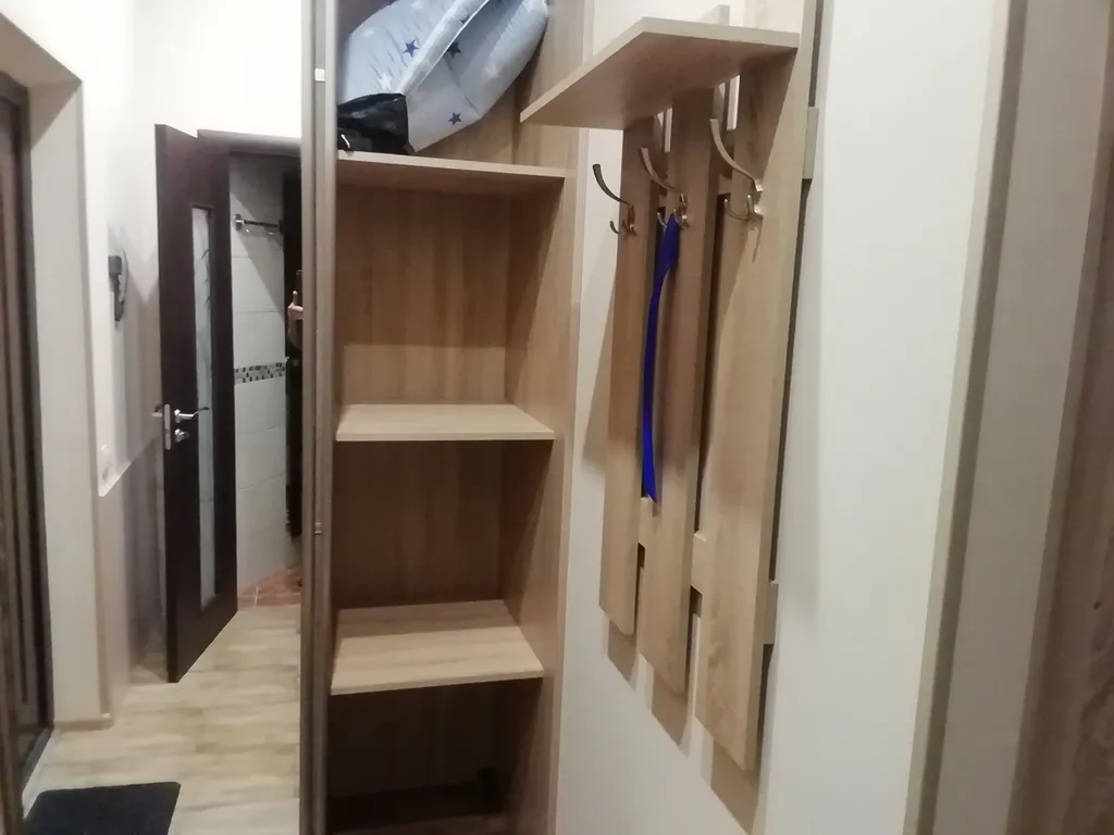 Квартира у моря, с видом на озеро и сосновый бор