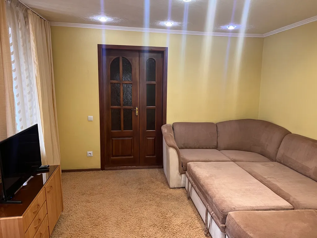 Дом над набережной