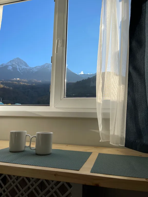 Апартаменты с балконом, отдельной спальней Синие горы напротив Казино