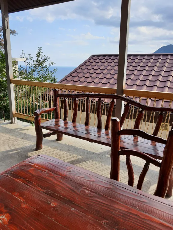 Коттедж с видом на море и горы