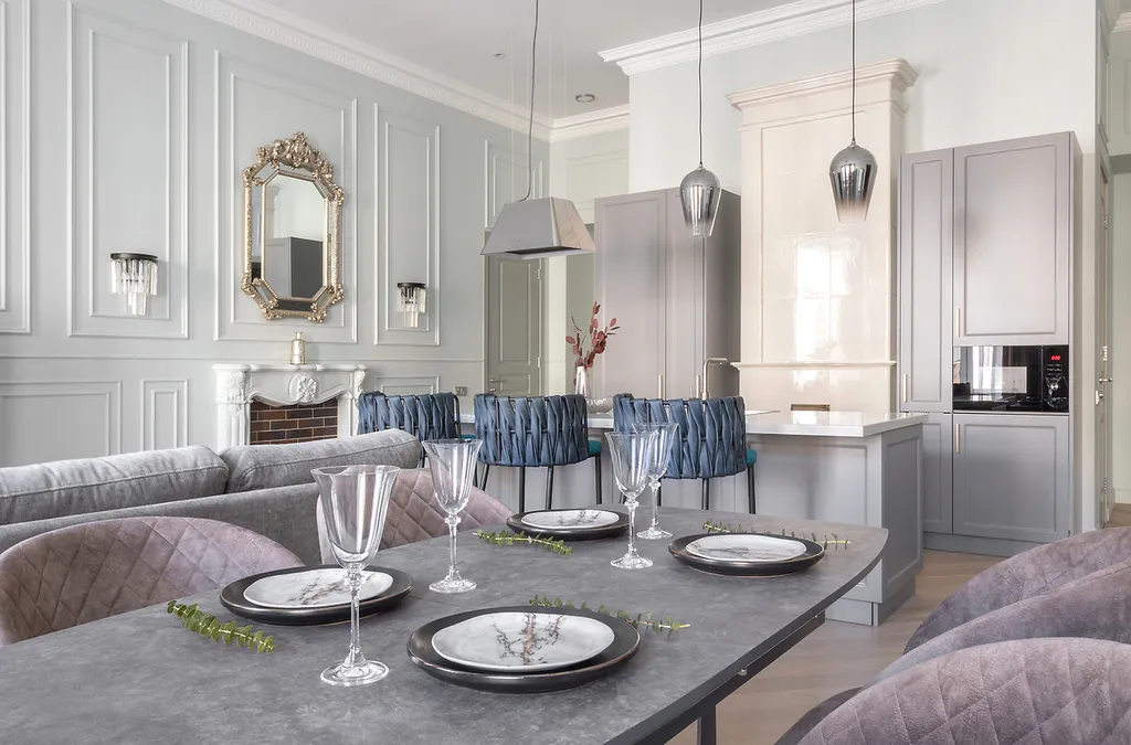 Апapтаменты с новым дизайнeрcким рeмонтом, пaнopамным видом на Невcкий