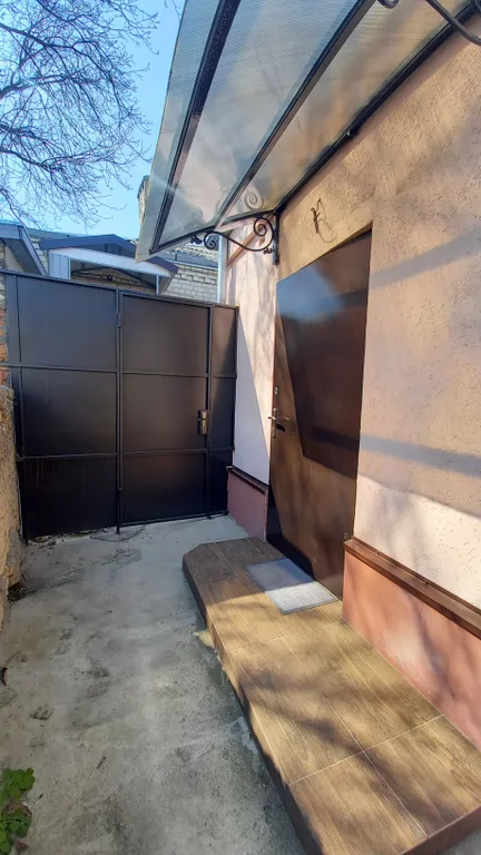 Дом в курортной зоне с парковкой и мангалом