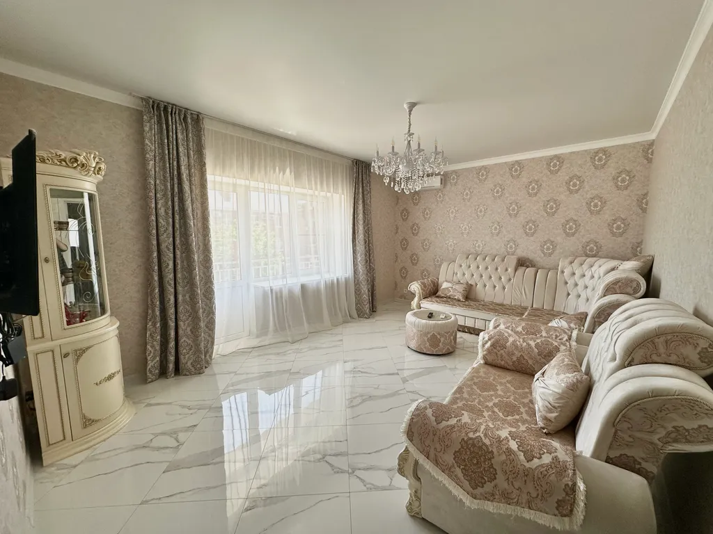 Уютная трехкомнатная квартира у моря