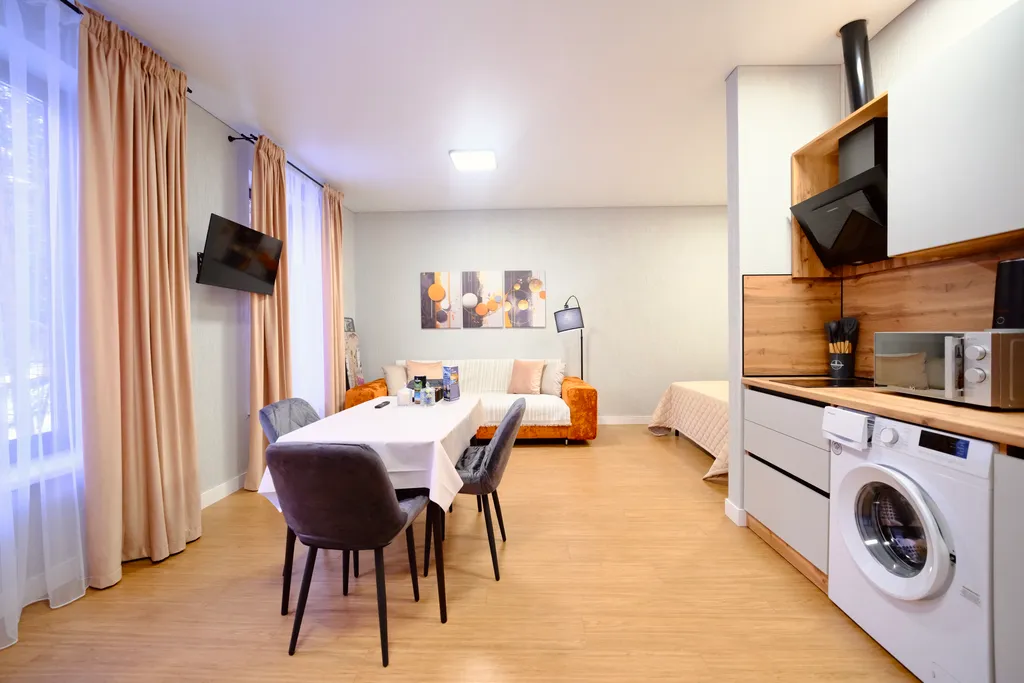 Студия с красивым видом