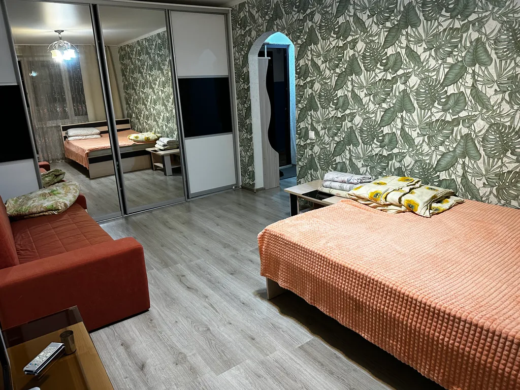 Уютная квартира около театра Нур