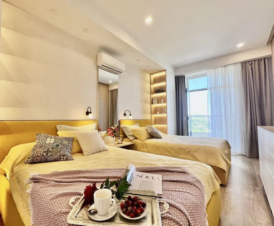 Уютная двухкомнатная квартира с шикарным видом в Гурзуфе