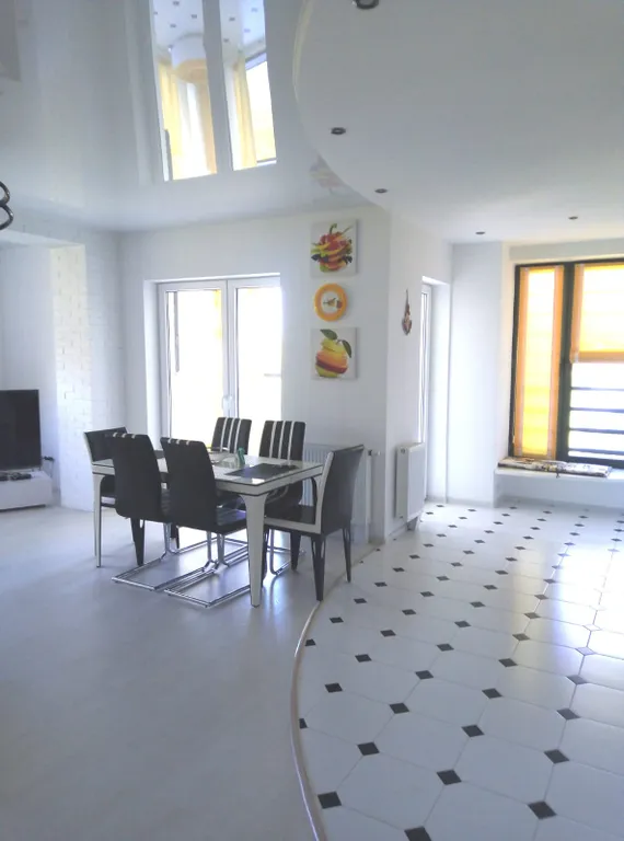 Студия в элитном доме с видом на море