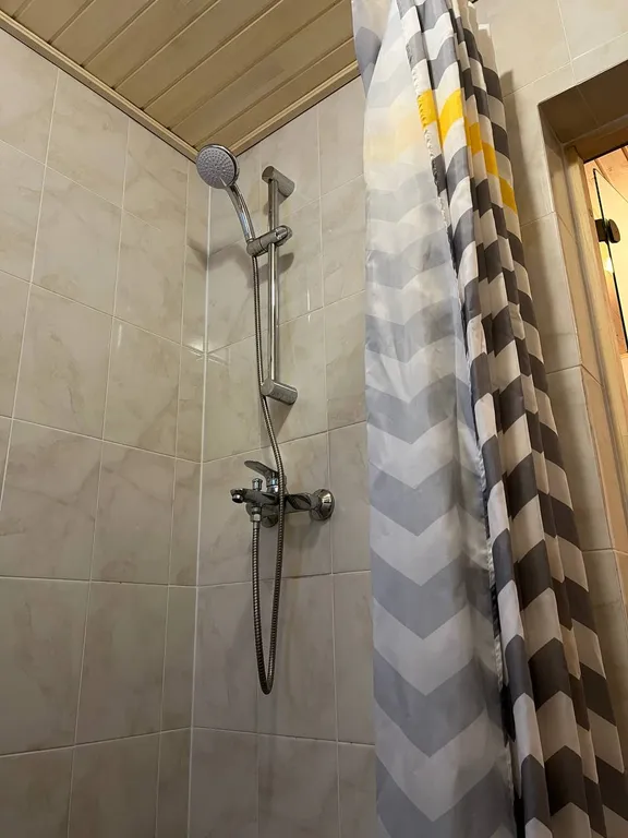 Коттедж Загородный дом для семейного отдыха — Плодовое