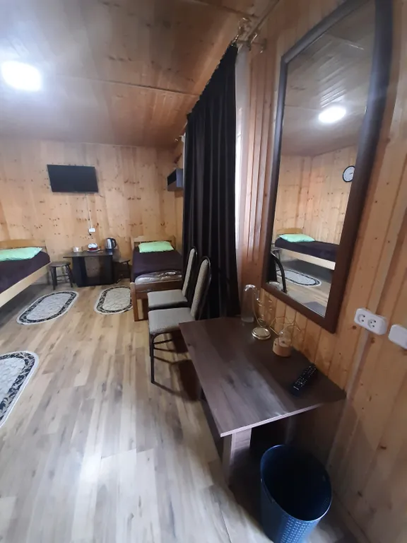 Коттедж Домик 4-местный бюджетный 9 — Архыз