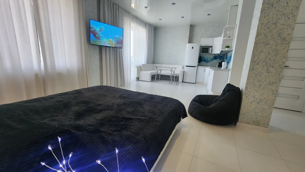 Квартира Светлая студия с умным домом от Яндекс — аренда посуточно в Челябинск