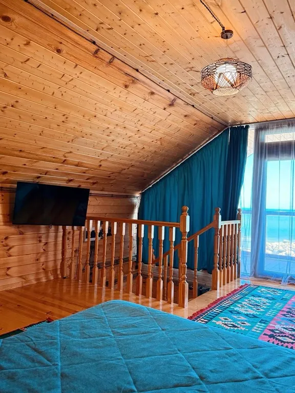 Уютный коттедж с видом на море