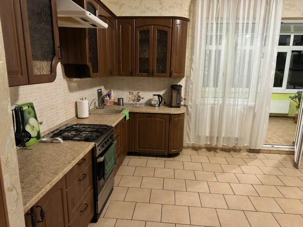 Частный дом с камином