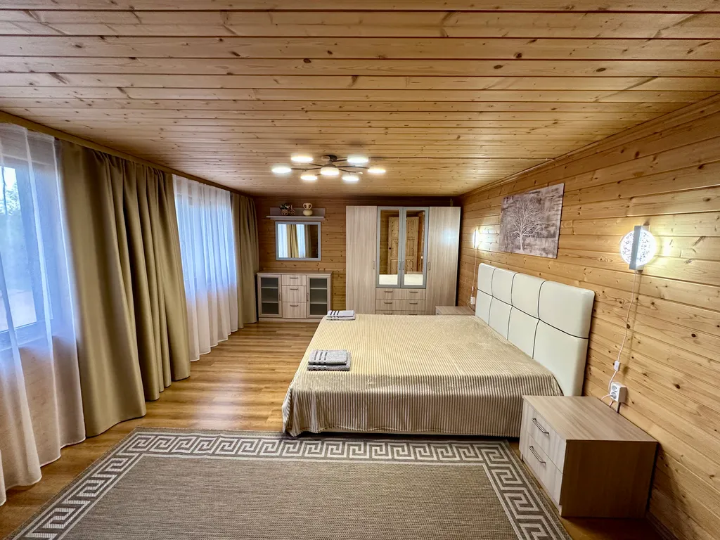 4-комнатный Дом