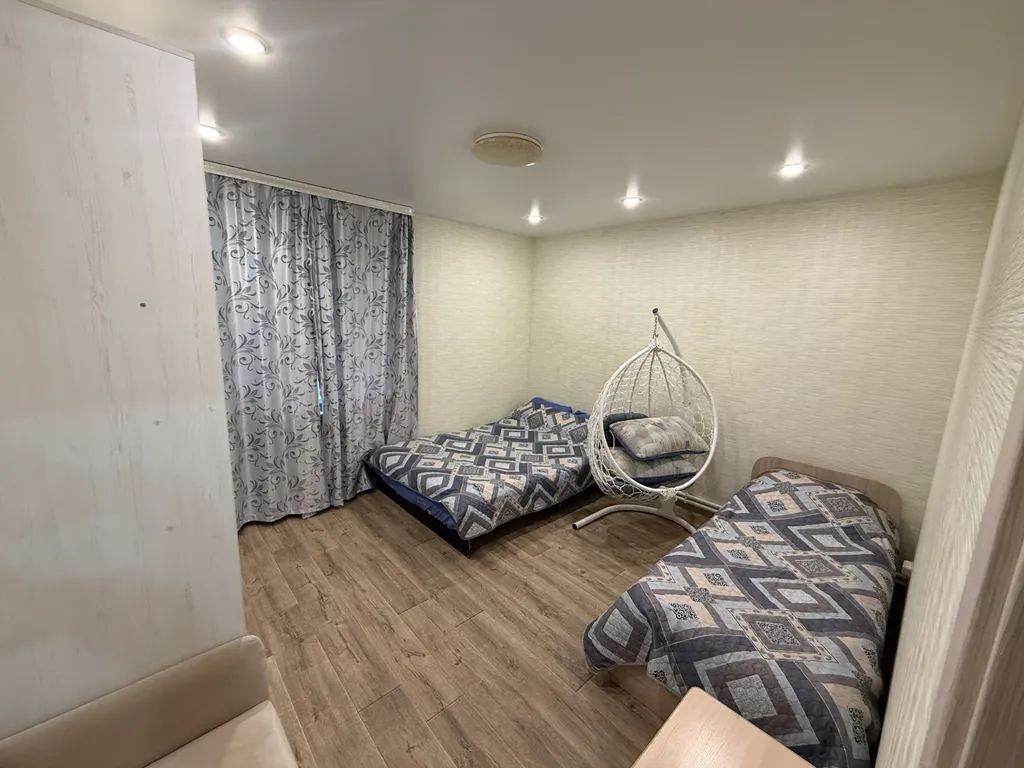 Уютный дом в черте города