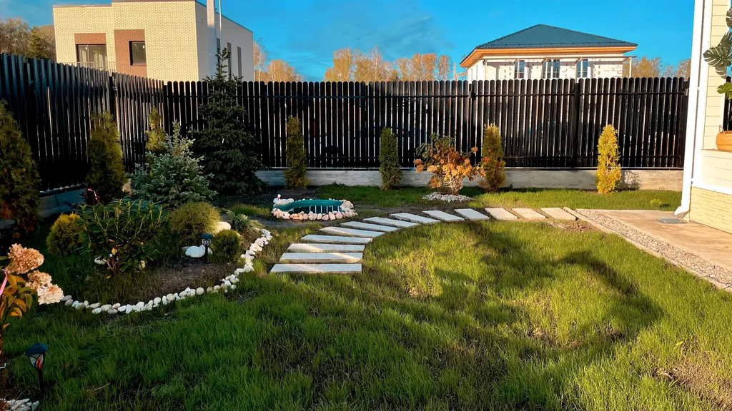 Загородный коттедж White house с бассейном и сауной