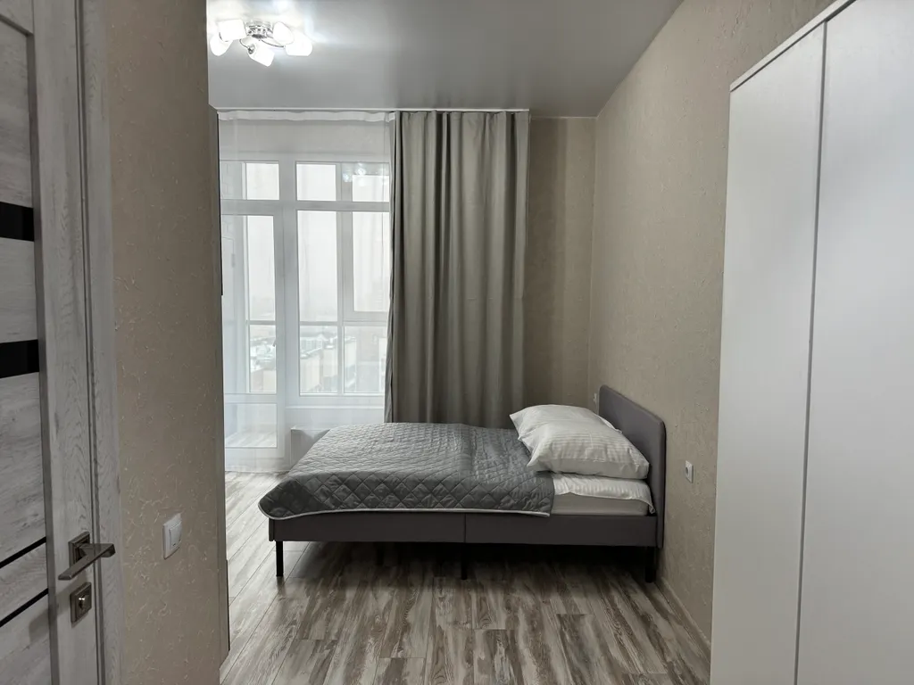 Новая укомплектованная квартира в центре города