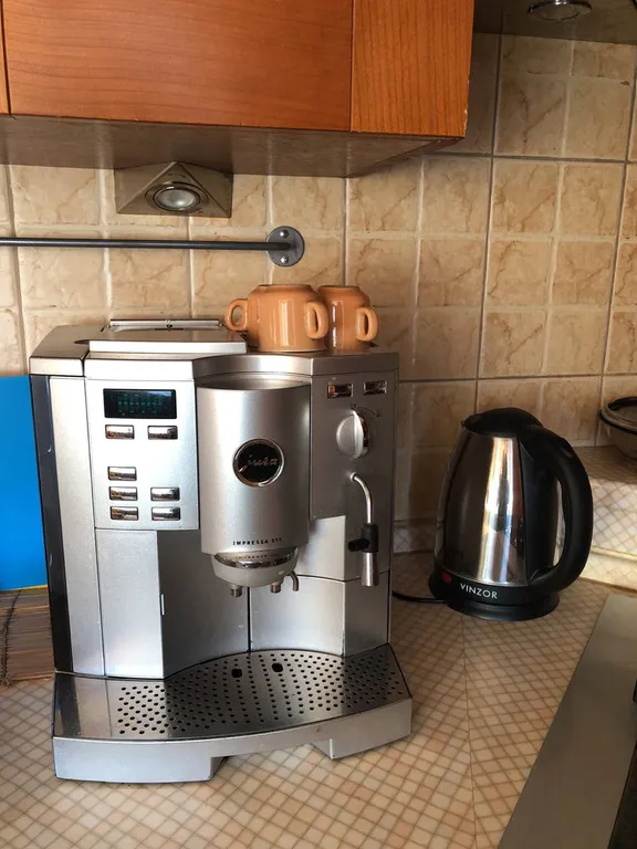 Spacious central 3-room apartment