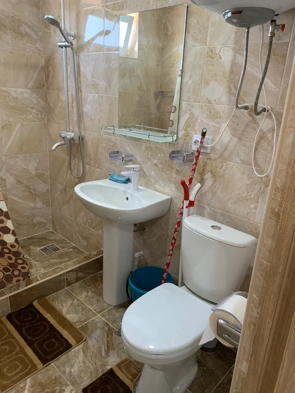 Двухкомнатный апартамент с кухней и террасой на Азовском море