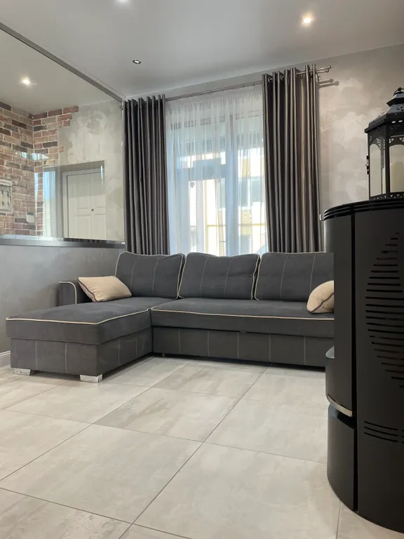 Семейный таунхаус в тихом месте западного побережья