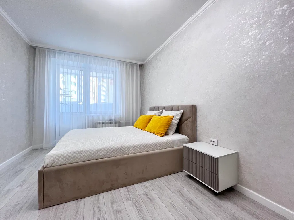 Стильная современная двушка центр