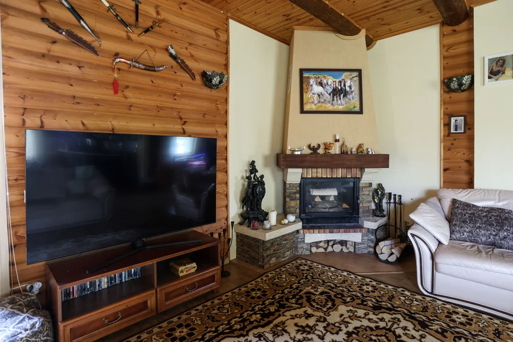 Уютный коттедж с баней на территории