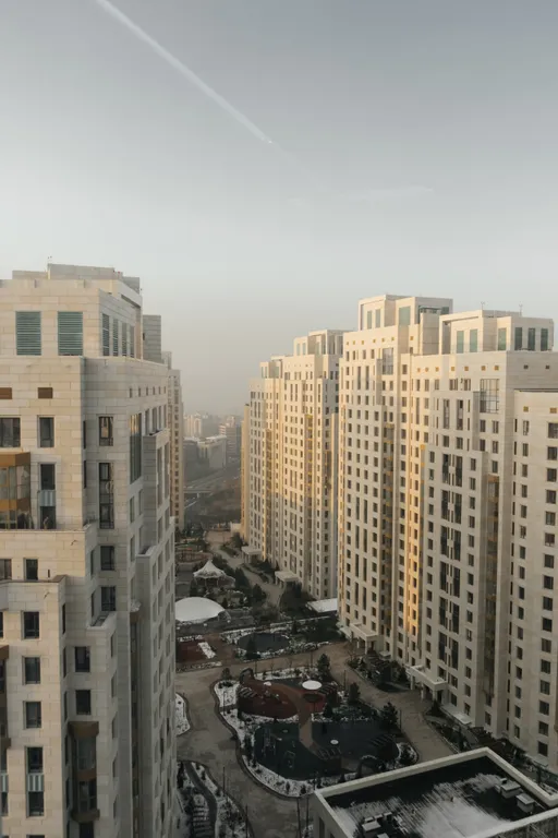 Уютная трешка с красивым видом на горы