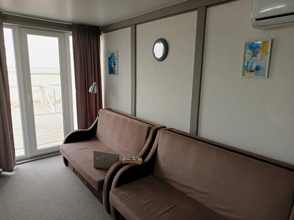 Домик с видом на море