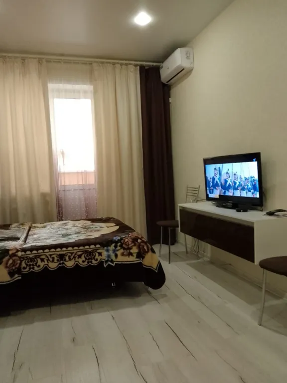 Уютная квартира у Парка Победы и Бульвара