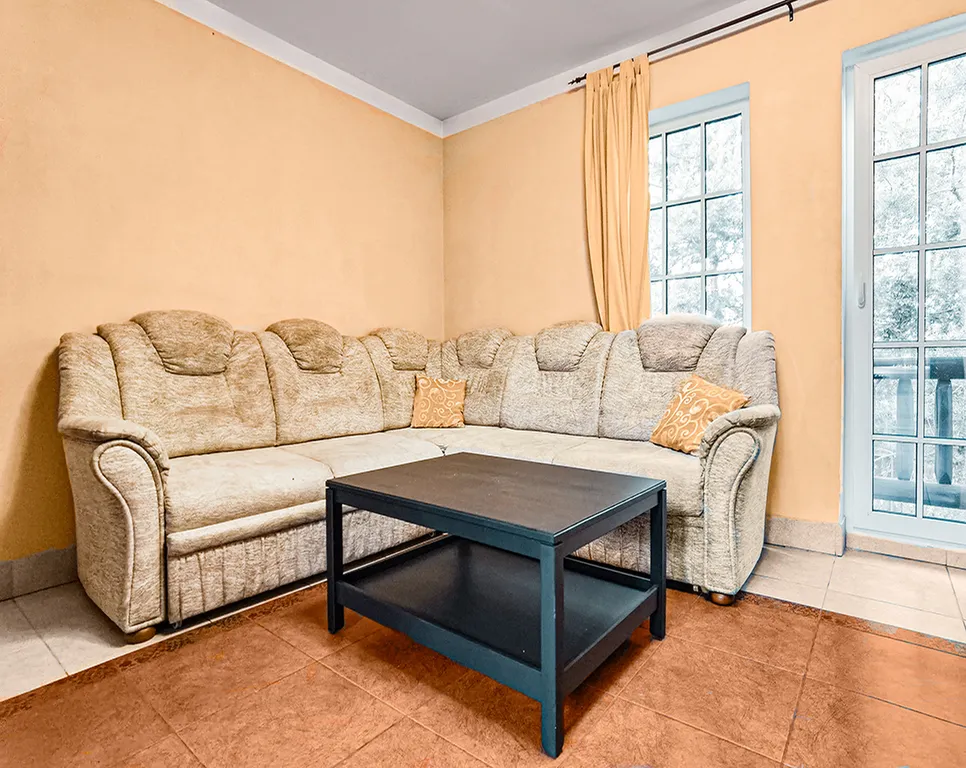 Дом с тёплым бассейном и камином Рощино Солнечный