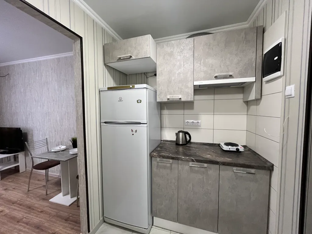 Студия для командировки у ТЦ Горизонт