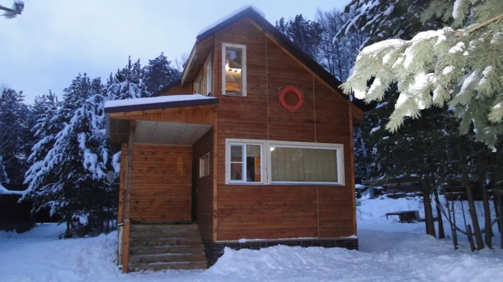 Домик у моря с баней