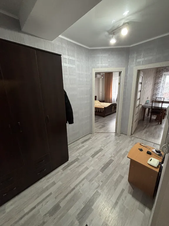 Квартира Сдаётся светлая и уютная квартира, в двух шагах от парка «Поддубного». — Ейск