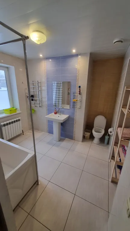 Домик рядом с центром города