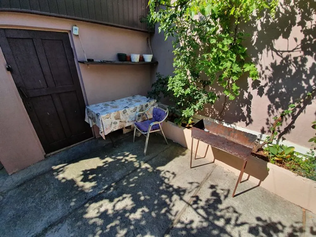 Просторный двухкомнатный дом в санаторной зоне