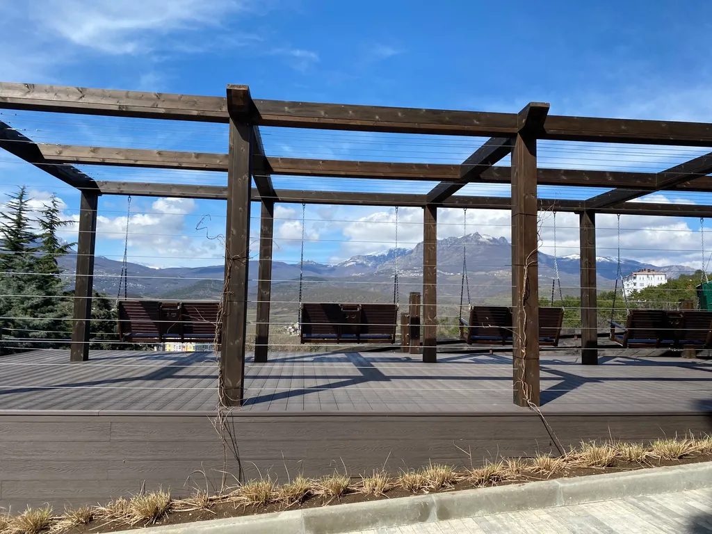 Апарт с видом на море и горы с подогреваемым бассейном и барбекю зоной