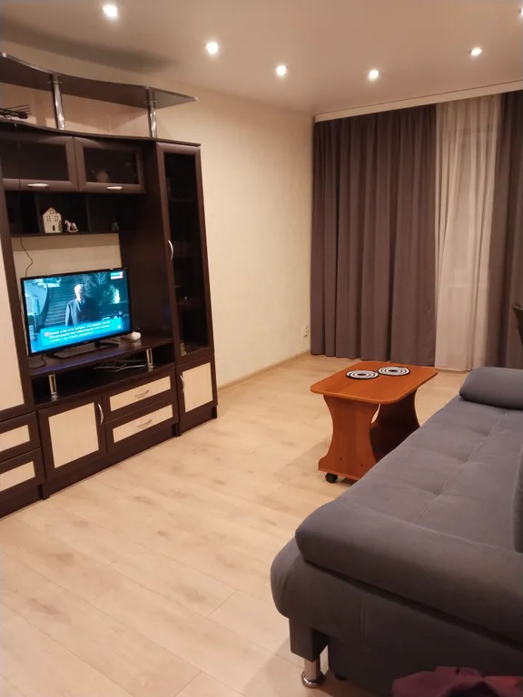 Двухкомнатная квартира в пешей доступности от исторического центра