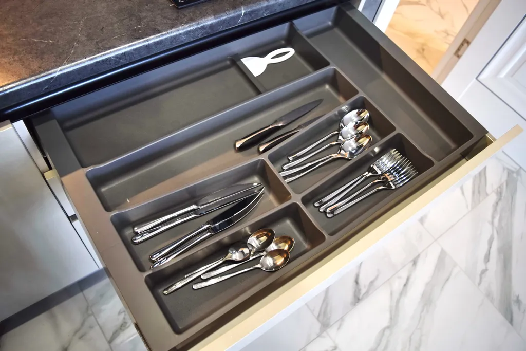 Новая современная уютная квартира возле ТРЦ Сити Молл