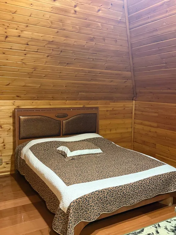 Коттедж Элис в центре с видом на Байкал