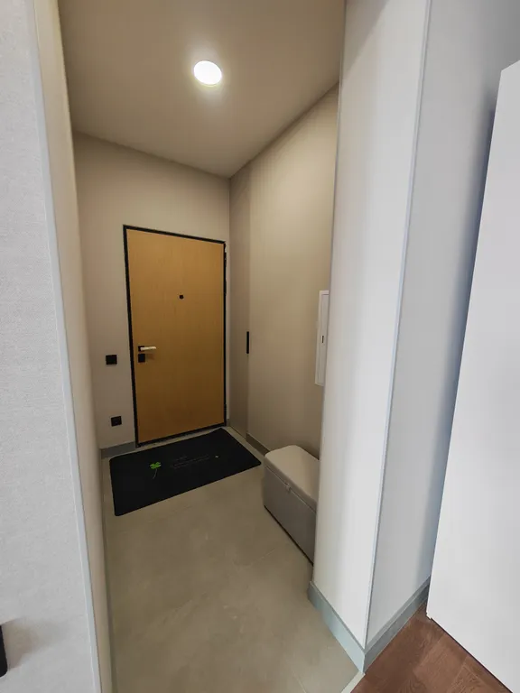 Современная студия в самом центре города с видом на море, бизнес класс