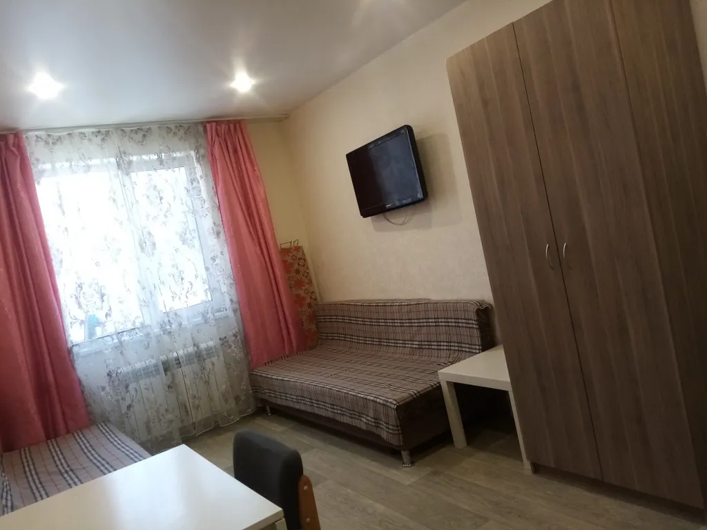 Квартира Гостинка-студия в центре у метро Геологическая — аренда посуточно в Екатеринбург