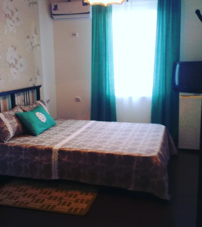Квартира Комната — аренда посуточно в Голубицкая
