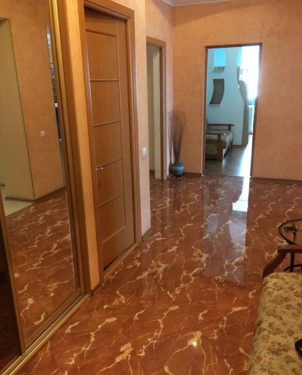 Квартира в центре города с видом на море